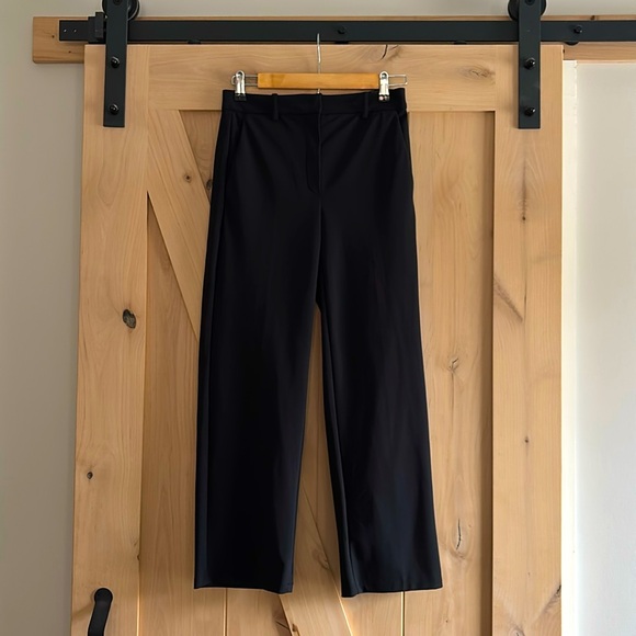 Theory size 0, wide leg to ankle. - Picture 1 of 6